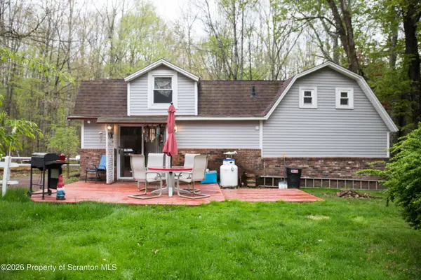 11 Branning RD, Beach Lake, PA 18405