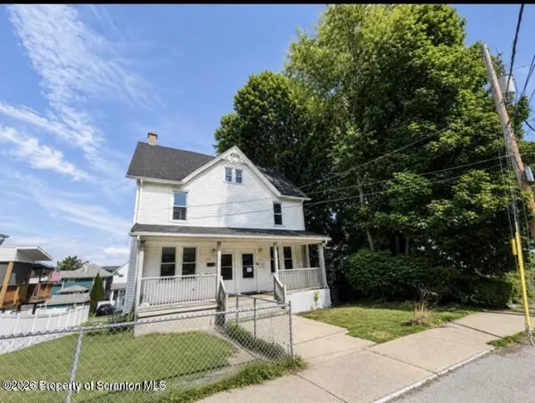 514 4th ST, Dunmore, PA 18512