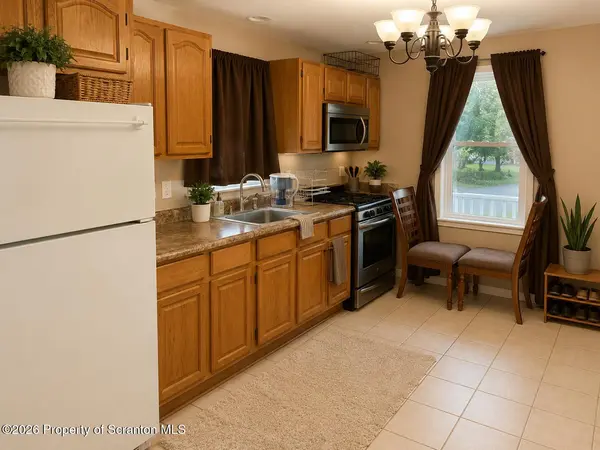 1202 Mine ST, Old Forge, PA 18518