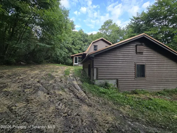 714 Downs RD, Susquehanna, PA 18847