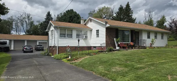 2551 Easton TPKE,  Waymart,  PA 18472