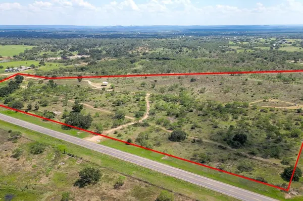 4900 W Highway 71, Llano, TX 78643