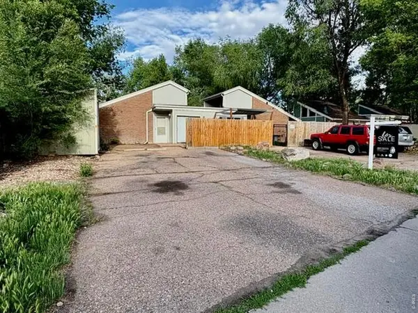 308 25th #2 B, Greeley, CO 80631