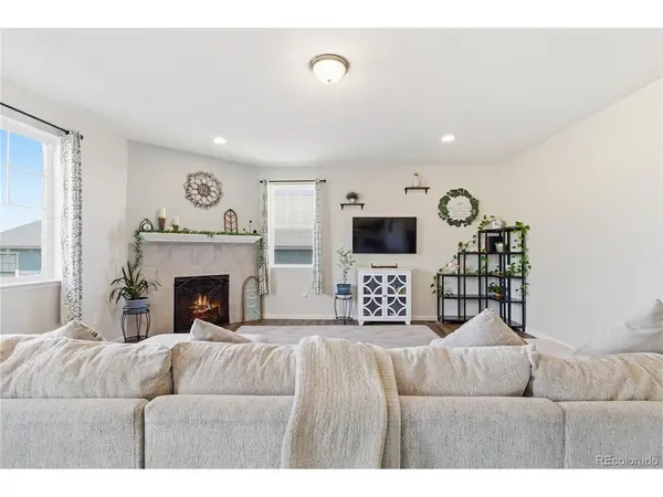 39363 Stockton, Elizabeth, CO 80107