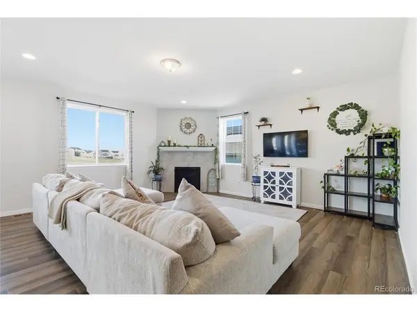 39363 Stockton, Elizabeth, CO 80107
