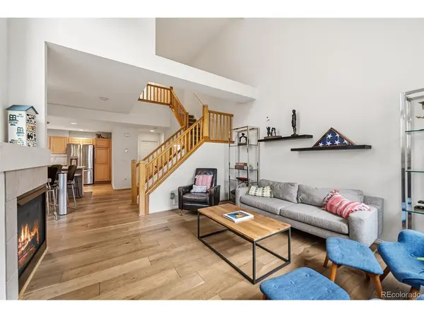 658 S Yarrow, Lakewood, CO 80226