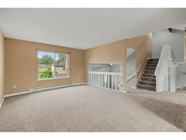 1032 S Ventura, Aurora, CO 80017