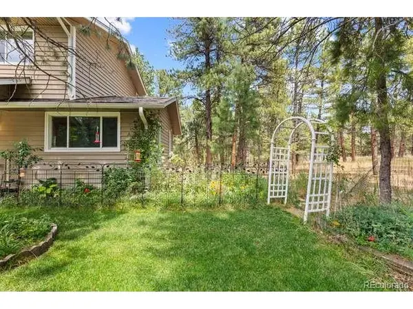 5025 Mahogany, Elizabeth, CO 80107