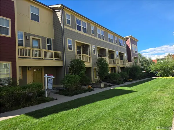 2872 Havana, Denver, CO 80238