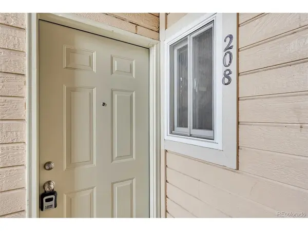 15350 E Arizona #208, Aurora, CO 80017