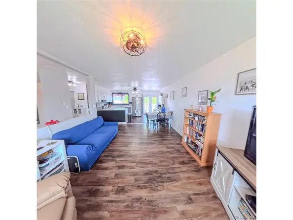 1624 Longbranch, Strasburg, CO 80136