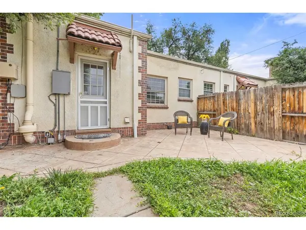 1433 Ivy, Denver, CO 80220