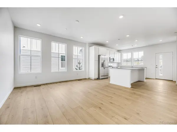 7639 S Mobile, Centennial, CO 80016