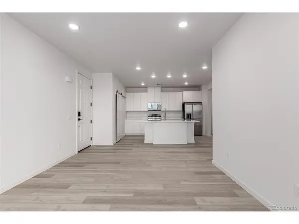6153 N Ceylon #1-204, Denver, CO 80249