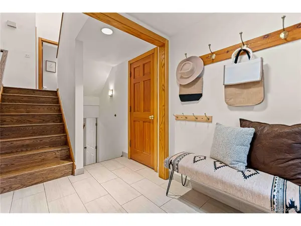 3657 Larkwood, Boulder, CO 80304