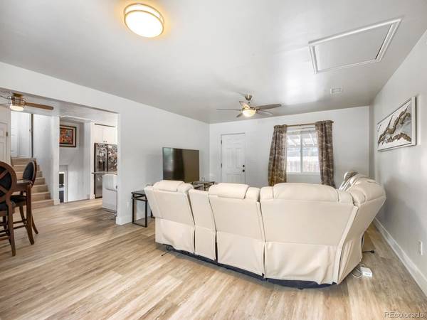15562 E Bails, Aurora, CO 80017
