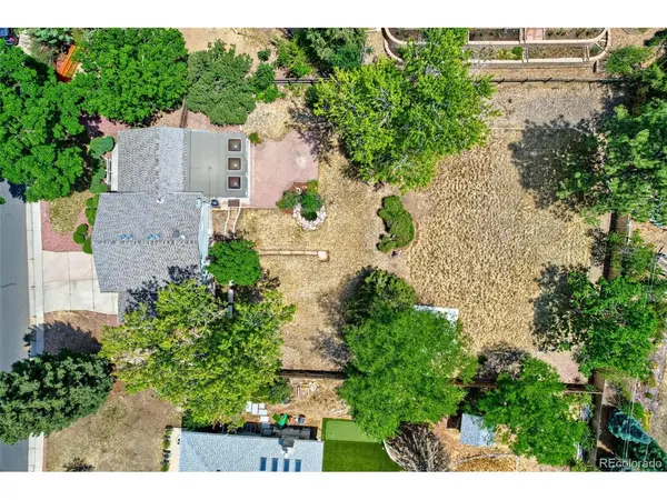 1260 E Easter, Centennial, CO 80122