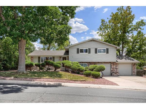 1260 E Easter, Centennial, CO 80122