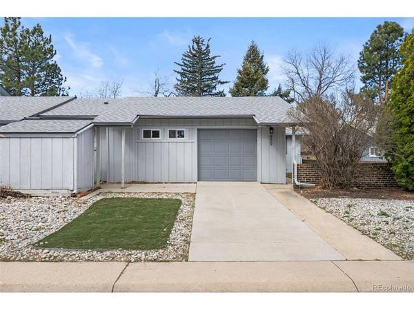 979 Roxwood, Boulder, CO 80303