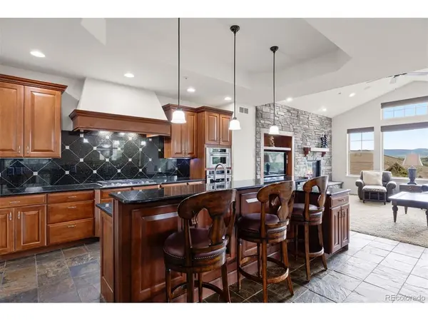 4366 Chateau Ridge, Castle Rock, CO 80108