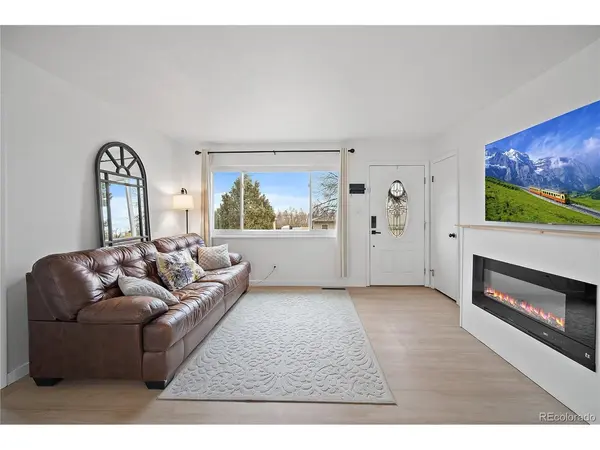 622 Paradise, Colorado Springs, CO 80904