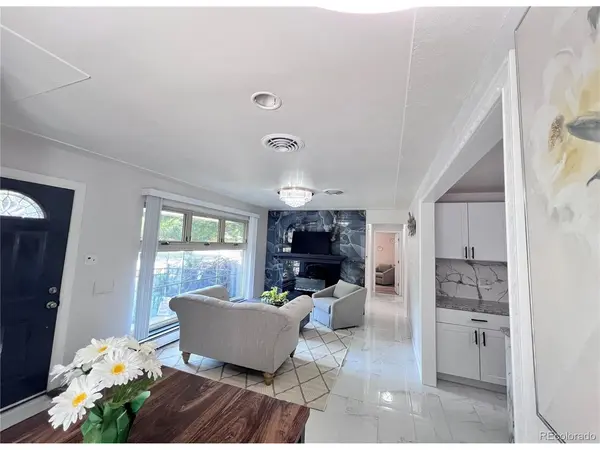 555 Everett, Lakewood, CO 80226