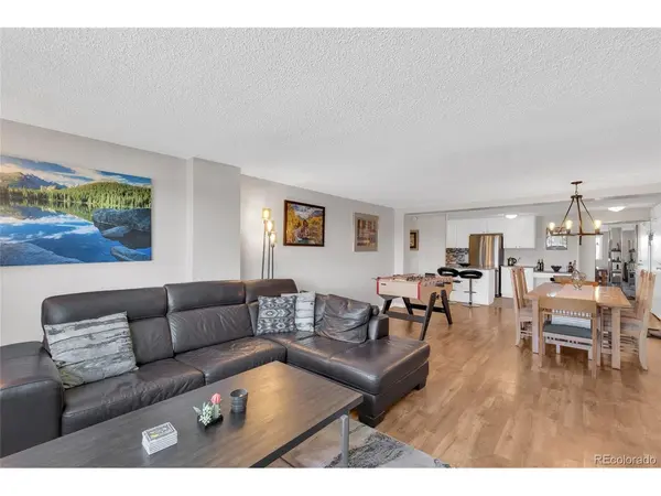 2225 Buchtel #511, Denver, CO 80210
