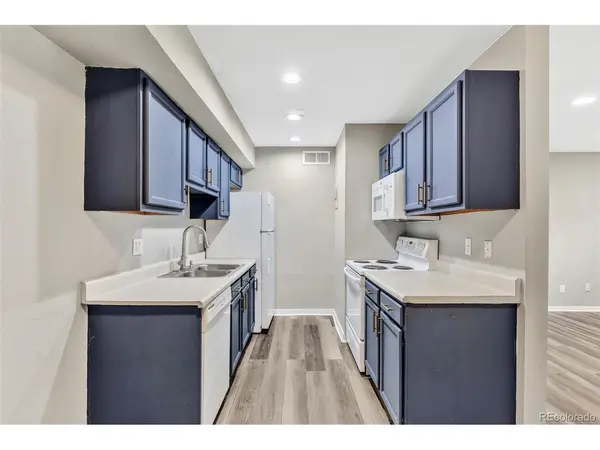 10211 Ura #4-107, Denver, CO 80260