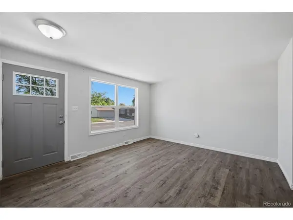 6160 W 77th, Arvada, CO 80003