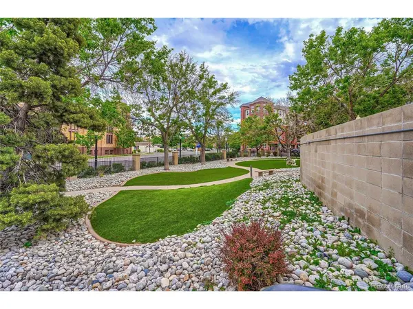 100 Park #903, Denver, CO 80205