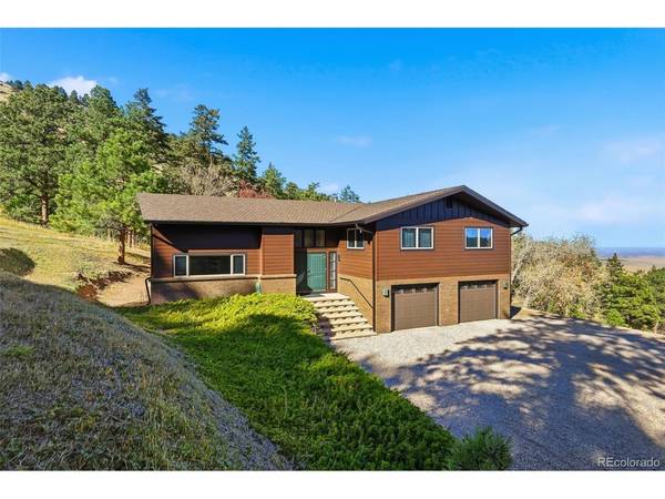 9287 Ute, Golden, CO 80403
