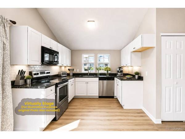 9638 W Chatfield #F, Littleton, CO 80128