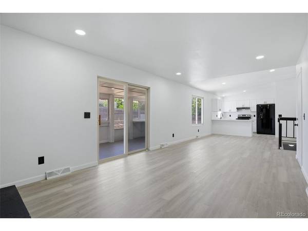 4660 S Idalia, Aurora, CO 80015