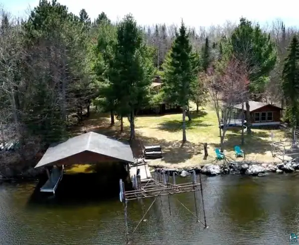 8519 Peterson Rd, Cook, MN 55723