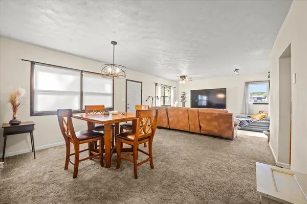425 Grand BLVD, Evansdale, IA 50707