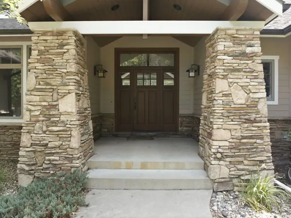 95 Oak Run DR, Mason City, IA 50401