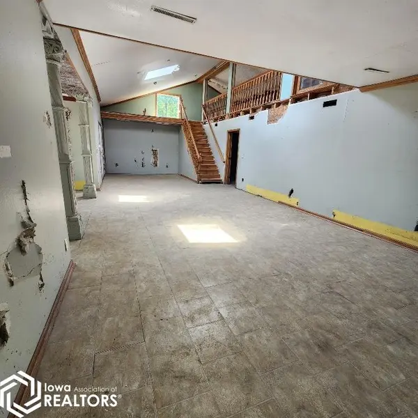 4038 Phelps DR, Brooklyn, IA 52211
