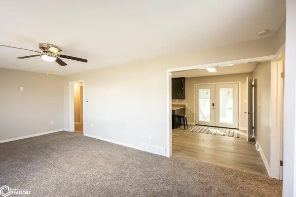 4 W South ST, Manly, IA 50456