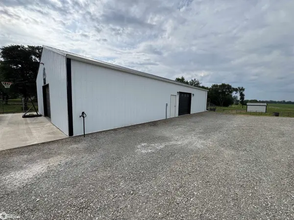 17895 145th ST, Columbus Junction, IA 52738