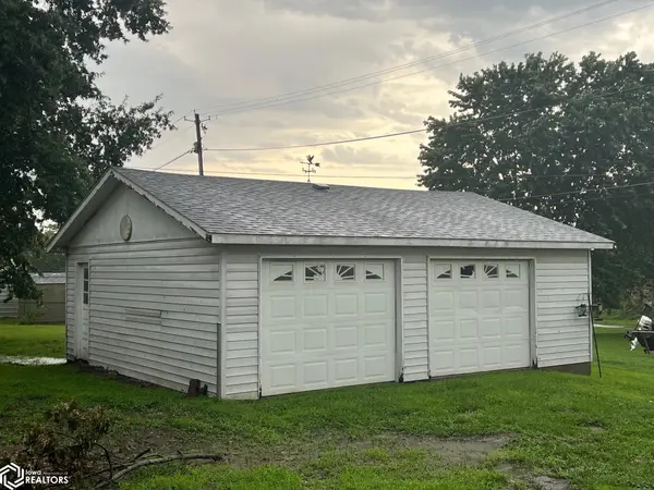 191 E 5th, Dallas City, IL 62330