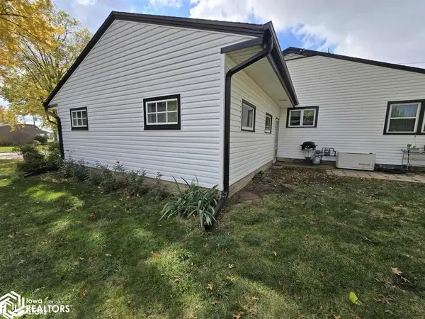 1003 SW 1St ST, Eagle Grove, IA 50533