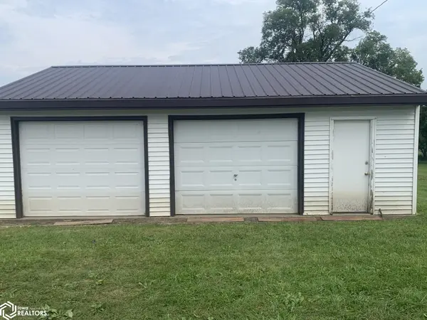 24117 Dale Miller Road, Davis City, IA 50065