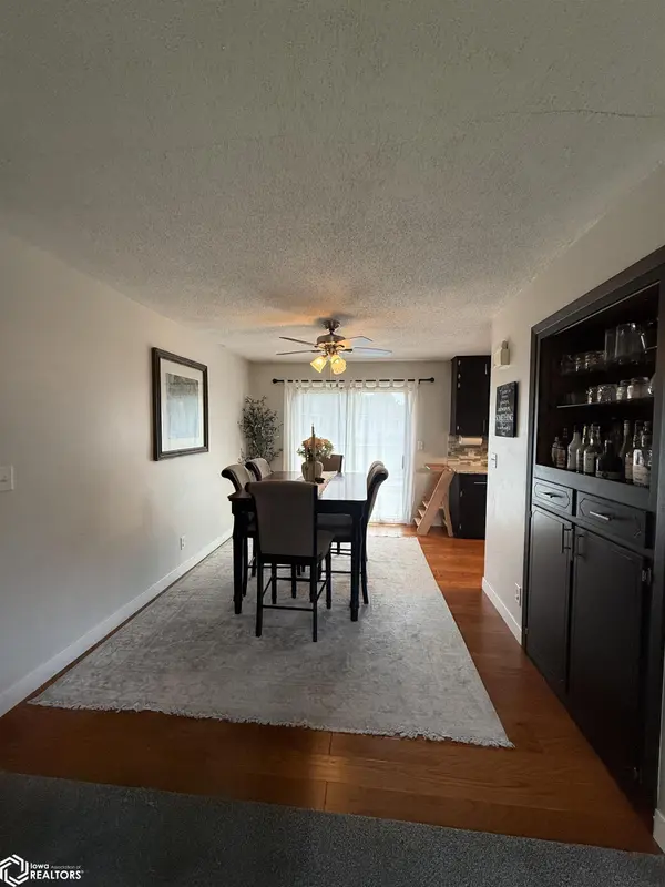 1702 E Elm ST, Algona, IA 50511