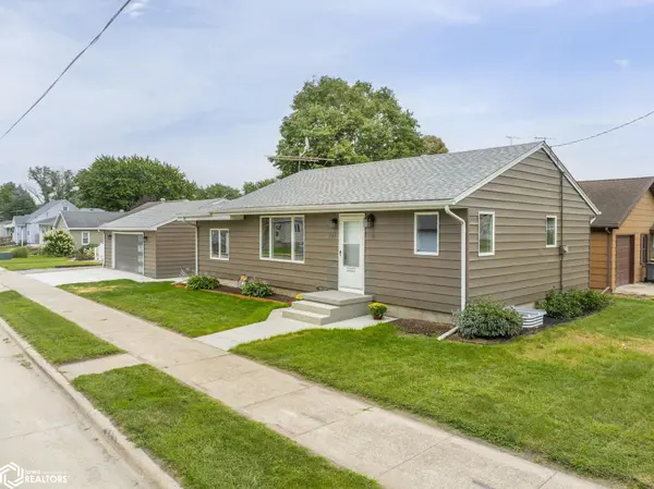 241 27th ST, Mason City, IA 50401