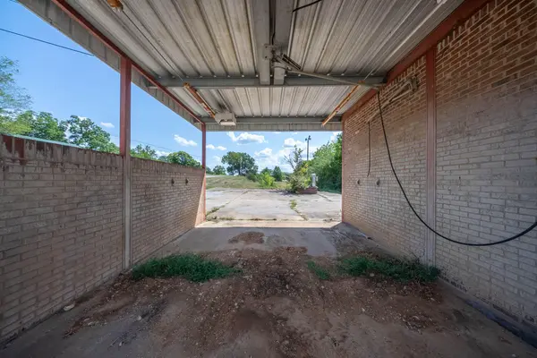 2126 Evening Shade DR, Evening Shade, AR 72532