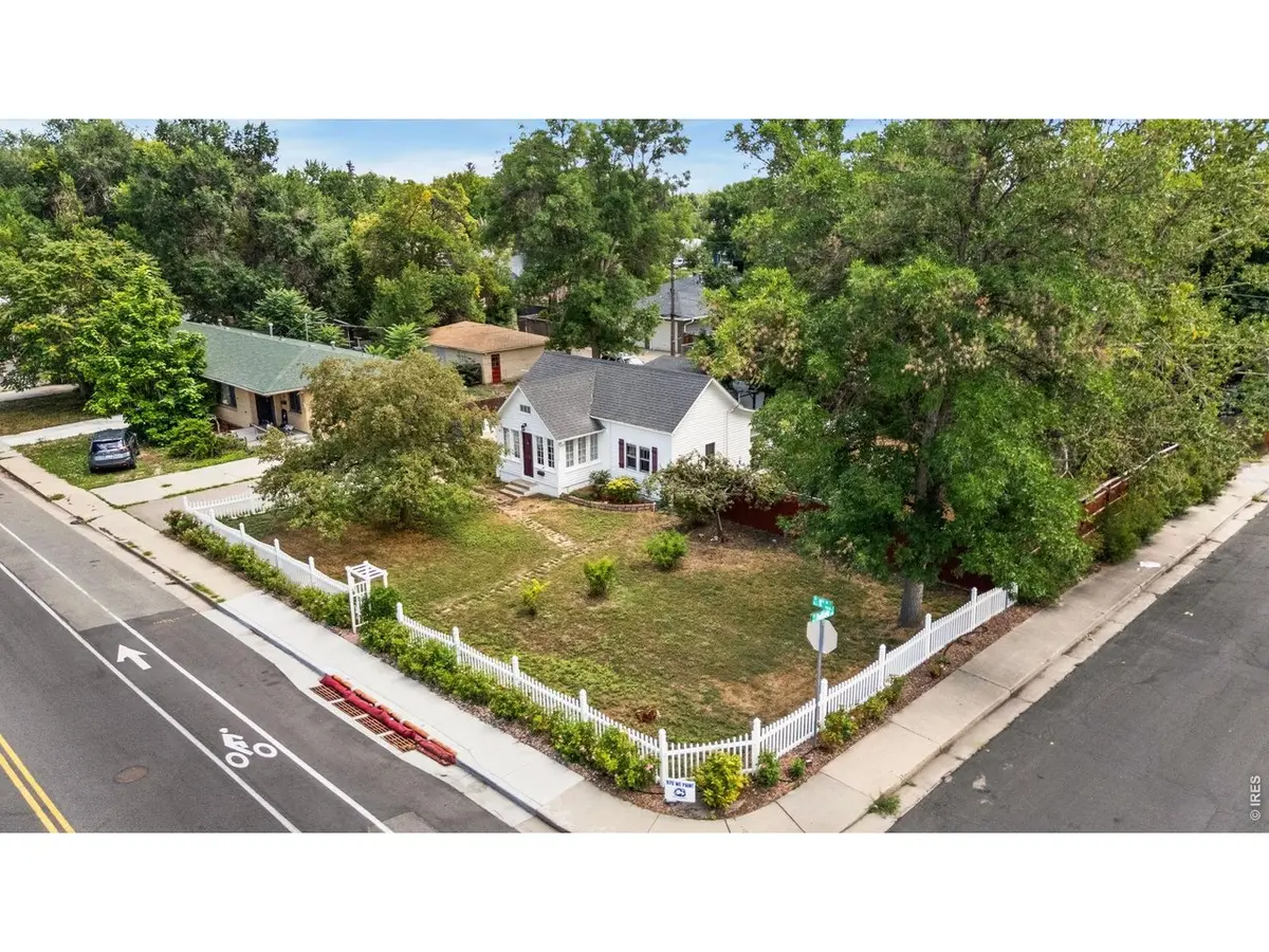 1050 W 8th, Loveland, CO 80537