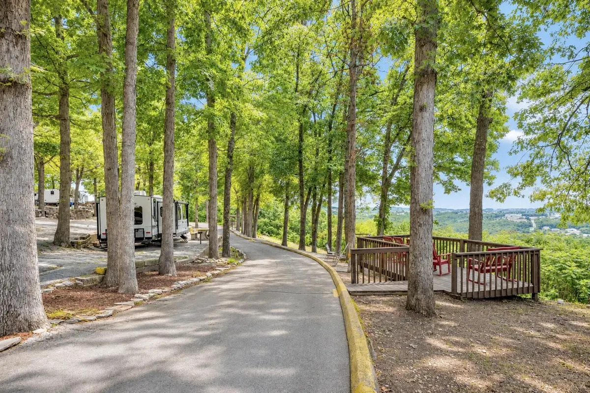 2362 State Hwy 265, Branson, MO 65616