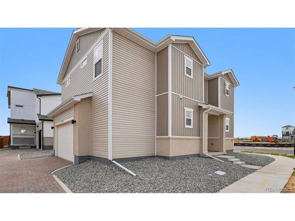 10052 Salem, Commerce City, CO 80022