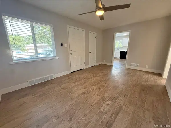 940 Moline, Aurora, CO 80010