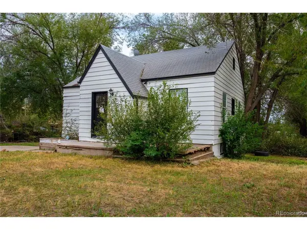 3140 W Girard, Englewood, CO 80110